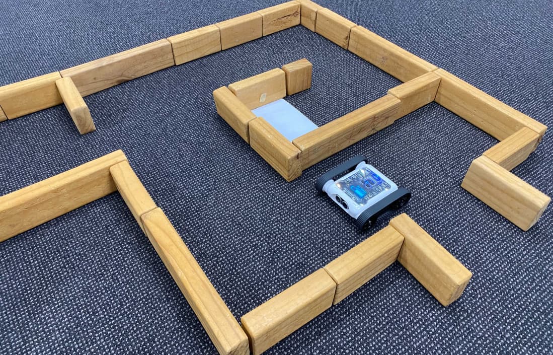 Creating A Maze Solving Unit For Your Digital Technologies Class